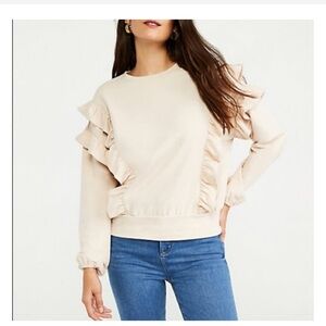 Ann Taylor cream ruffle sweatshirt Size large EUC